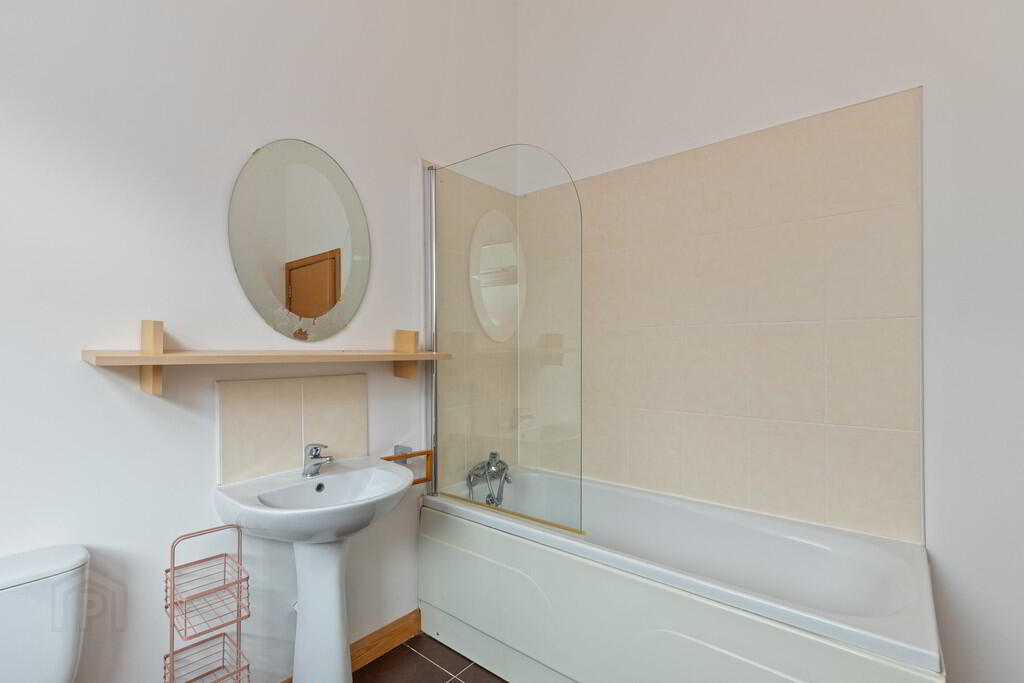 2 Earlston Mews, 12 Annadale Avenue 12 of 20