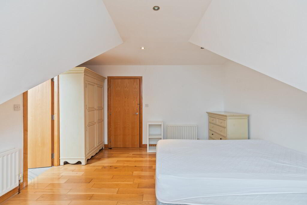 2 Earlston Mews, 12 Annadale Avenue 16 of 20