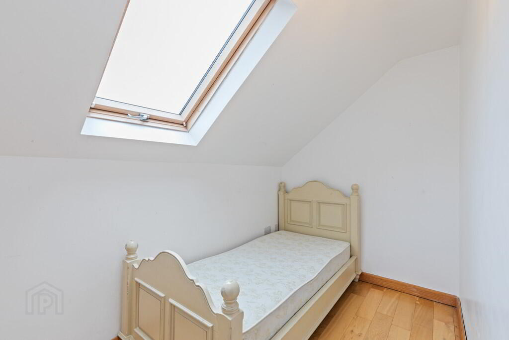 2 Earlston Mews, 12 Annadale Avenue 18 of 20