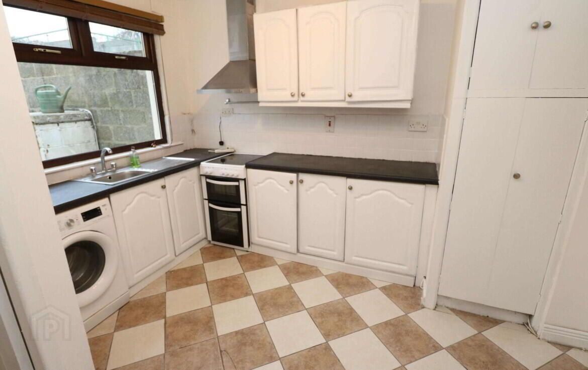 7 Windmill Road 13 of 25