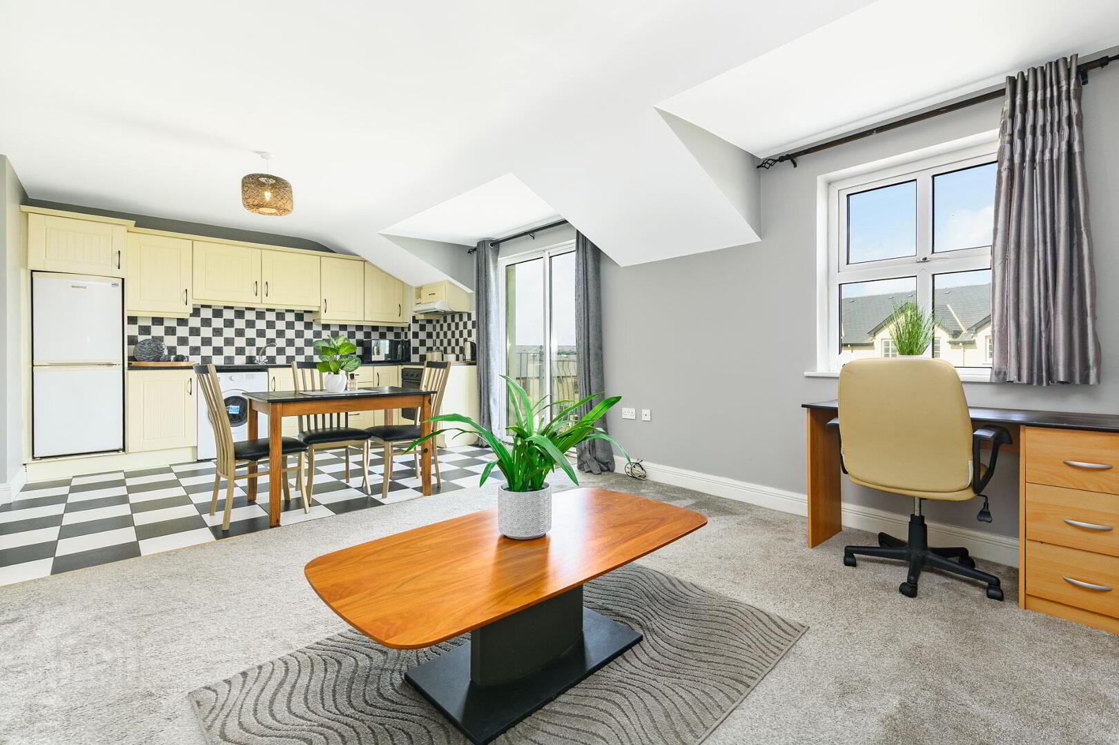 6 Laressa Court 12 of 26