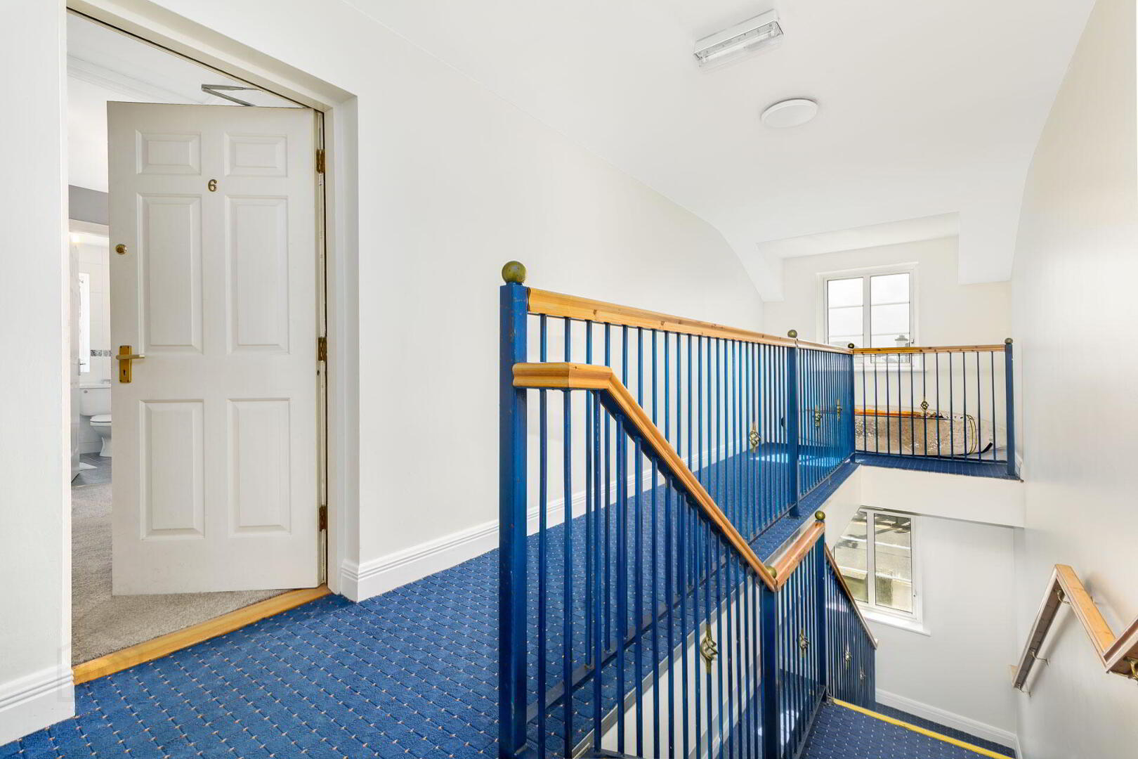 6 Laressa Court 5 of 26