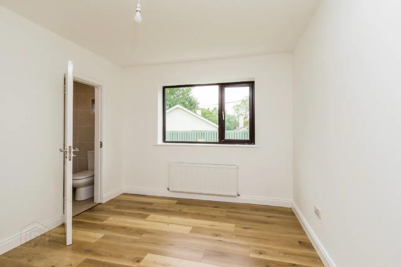 5 Brookvale Avenue 7 of 24