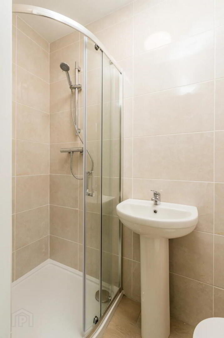 5 Brookvale Avenue 19 of 24