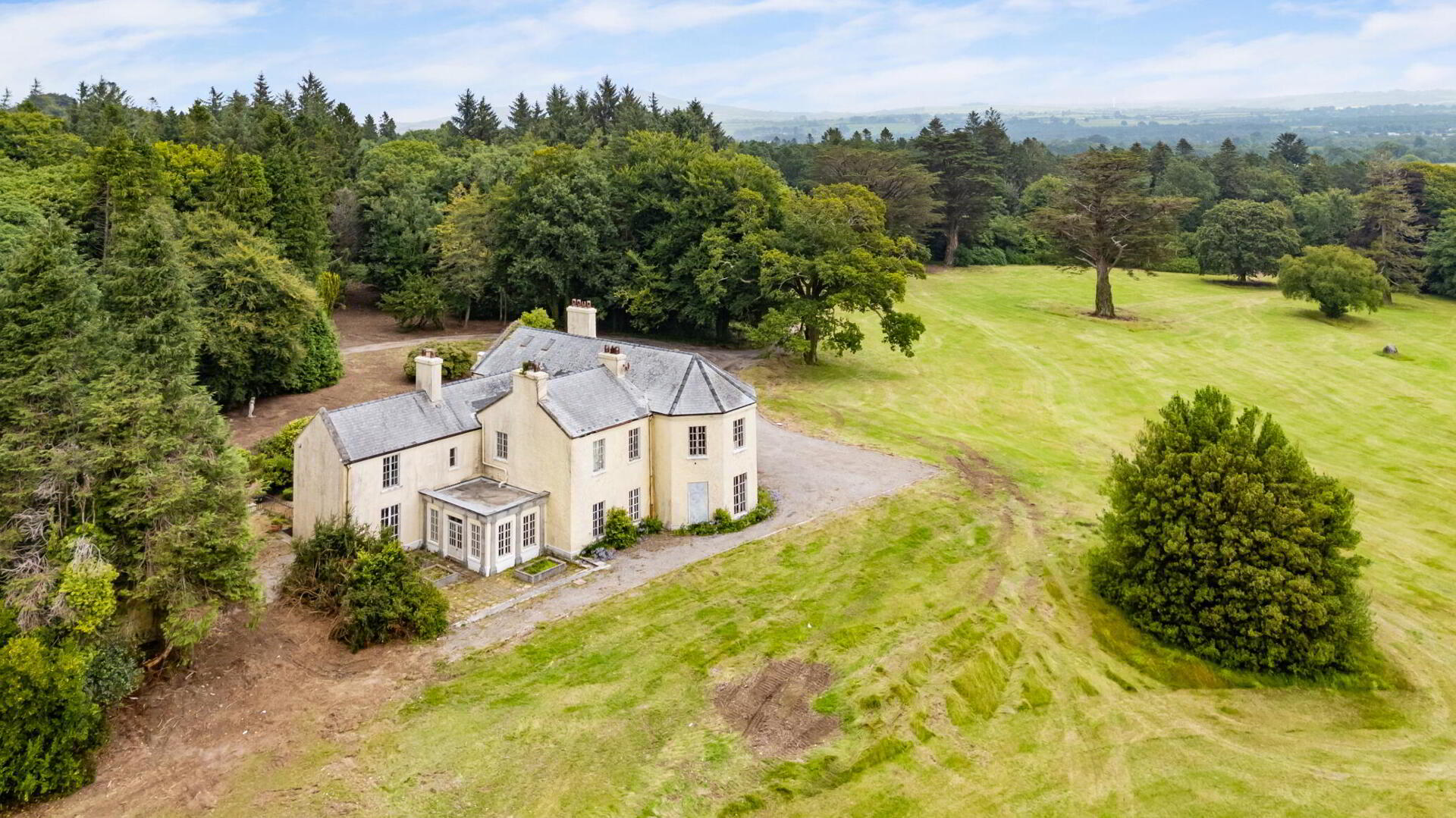Comeragh House 2 of 41