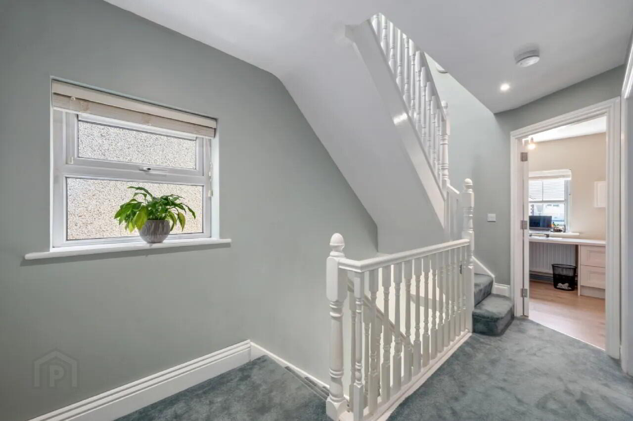 219 Fernwood 9 of 21