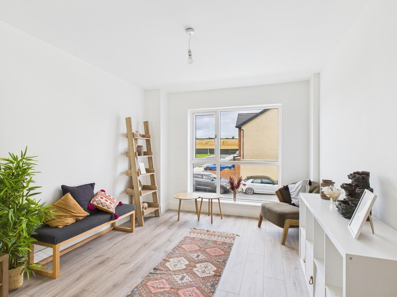 35 The Brook Mountfield 15 of 23