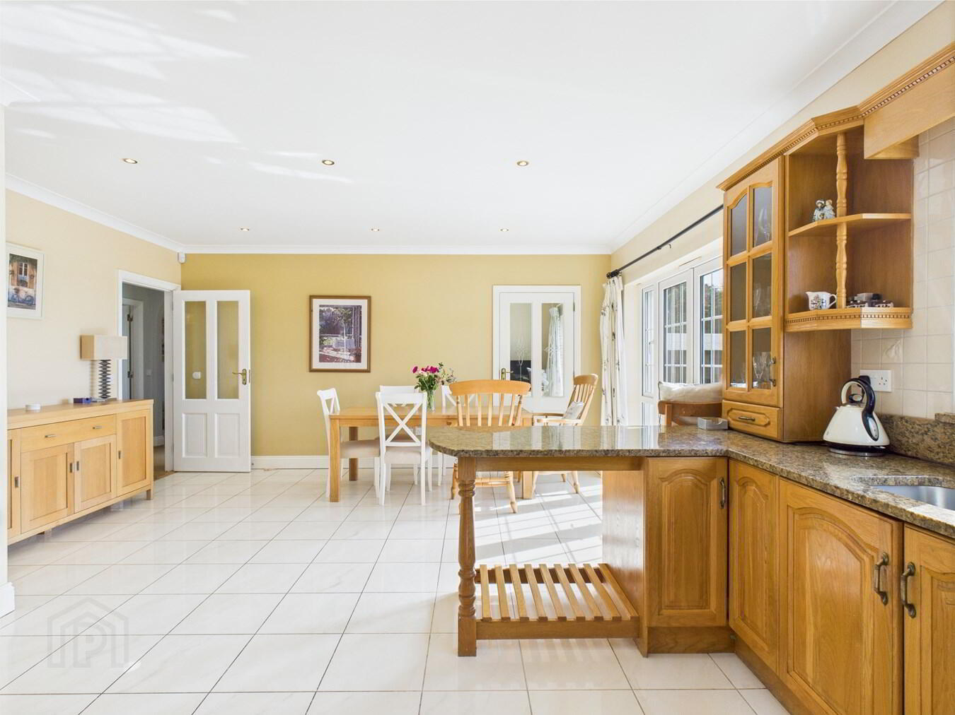 2 Oakleigh 12 of 40