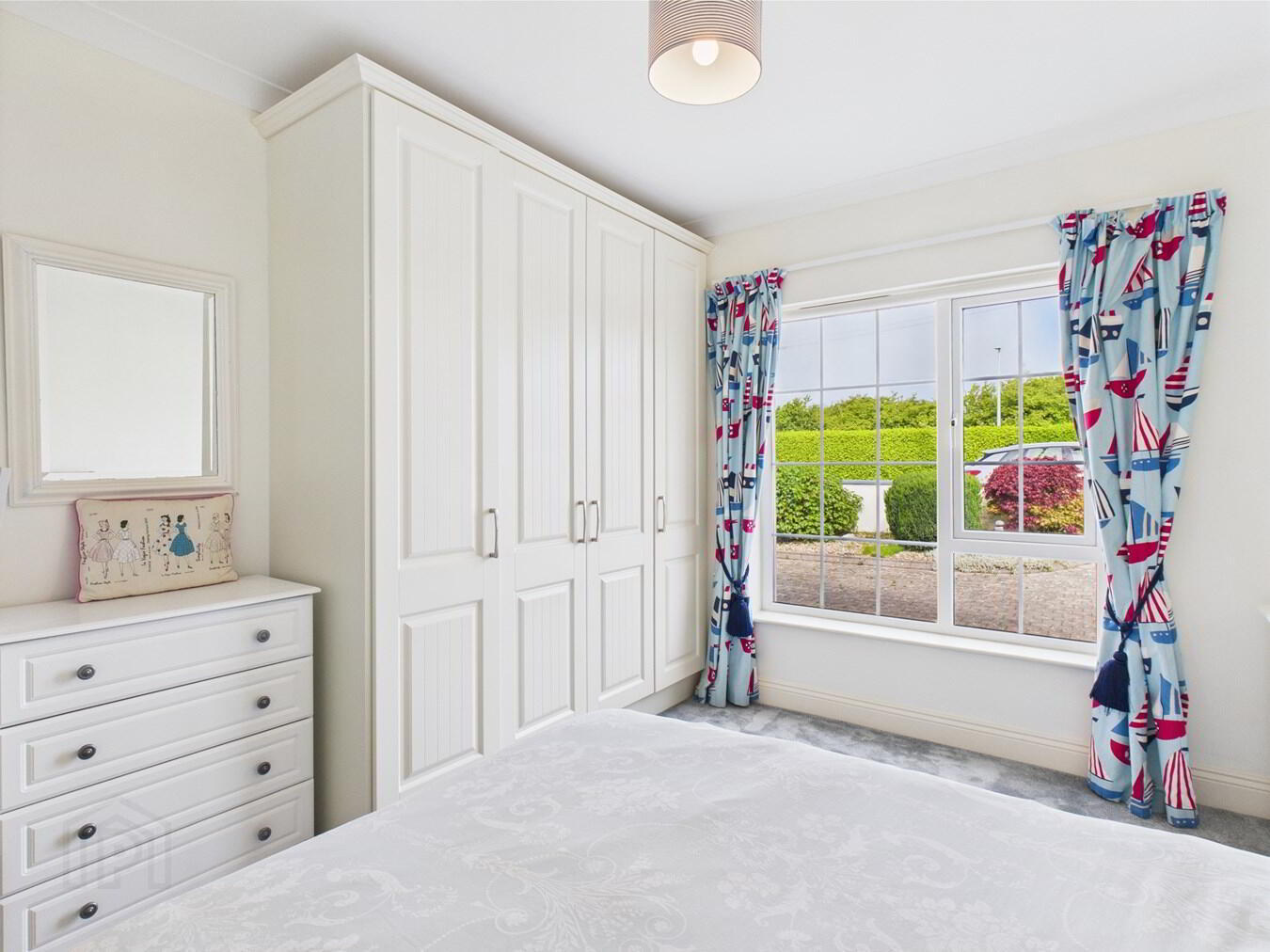 2 Oakleigh 21 of 40