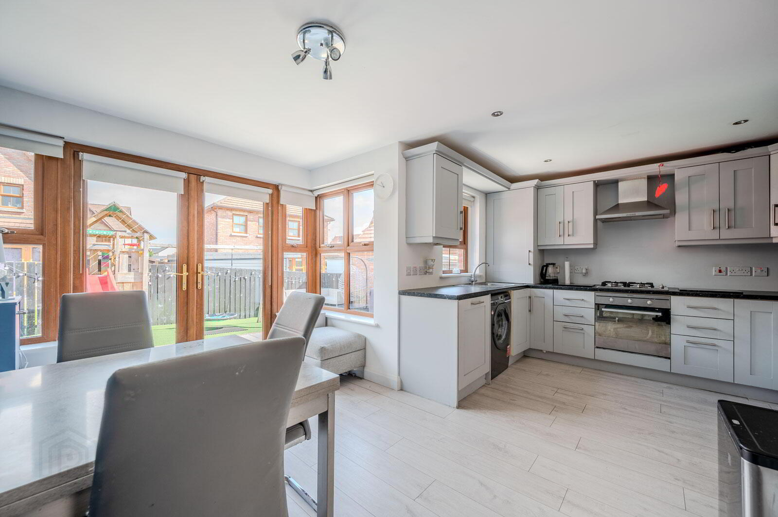 9 Bridgelea Court 7 of 20
