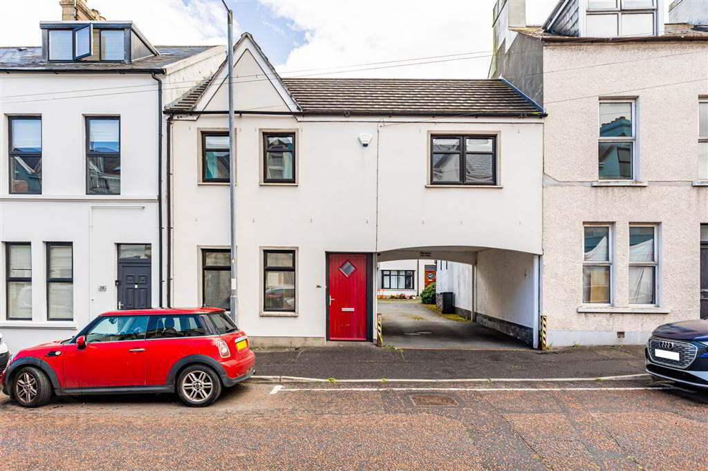 36a Holborn Avenue 1 of 24