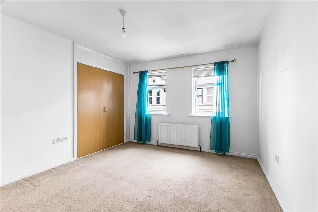 36a Holborn Avenue 21 of 24