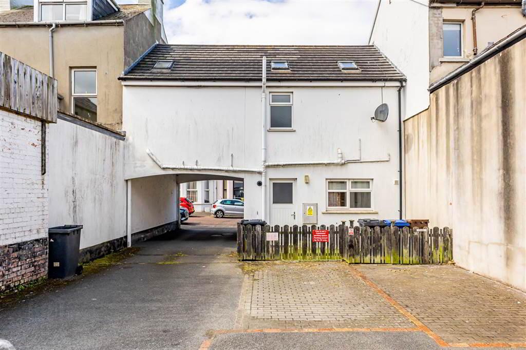 36a Holborn Avenue 24 of 24