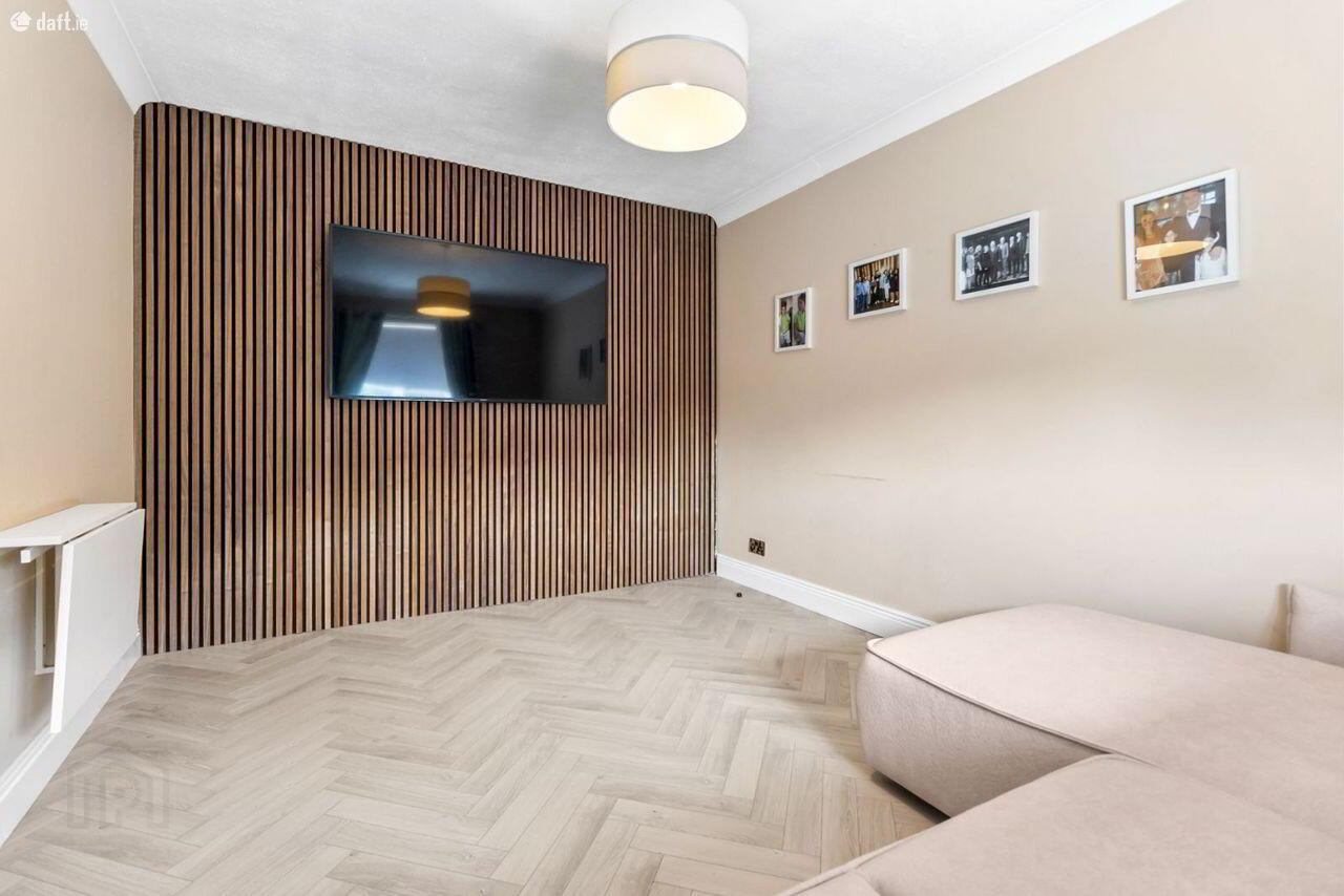 4 Avenue De Rennes 16 of 32