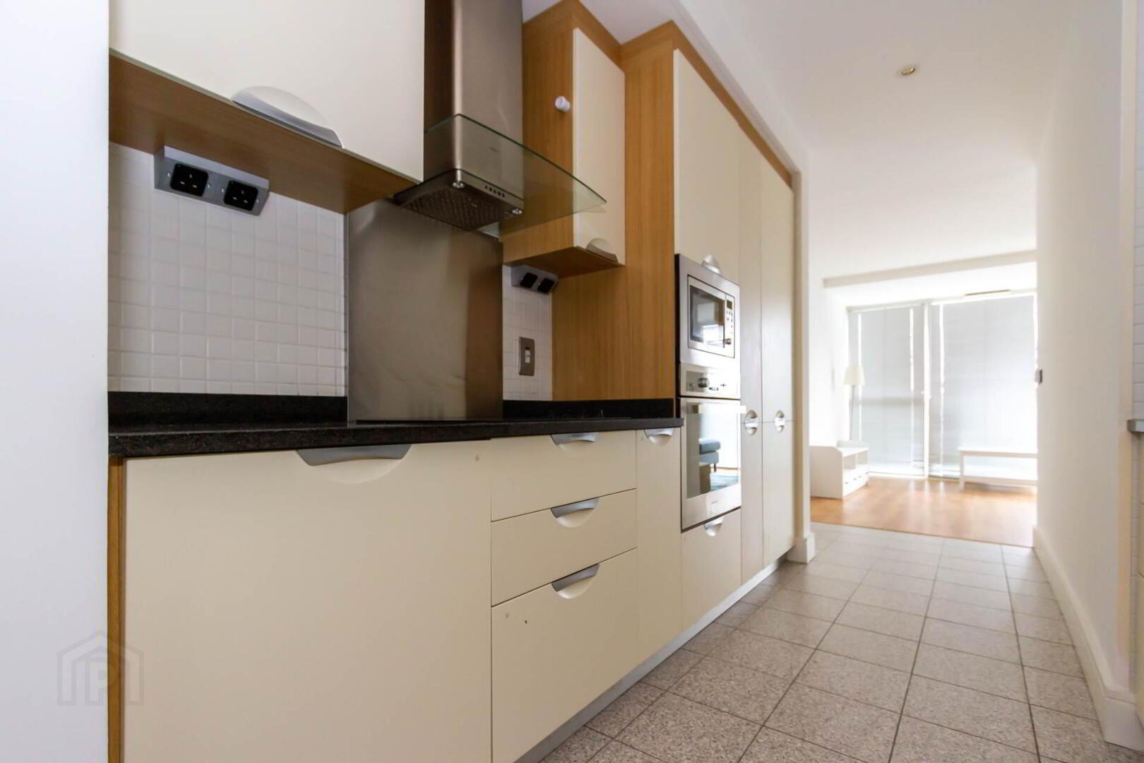 Apartment 56 Weavers Hall 4 of 10