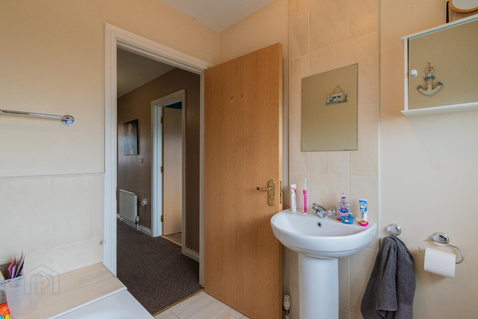 3 Westbourne Manor 16 of 25