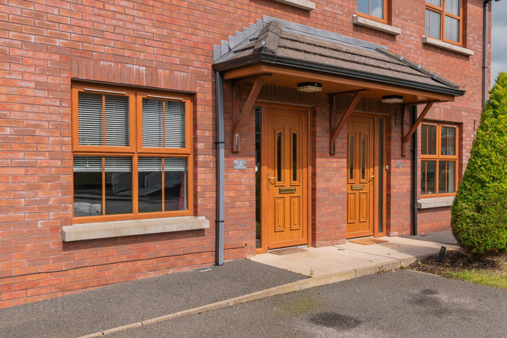 3 Westbourne Manor 2 of 25