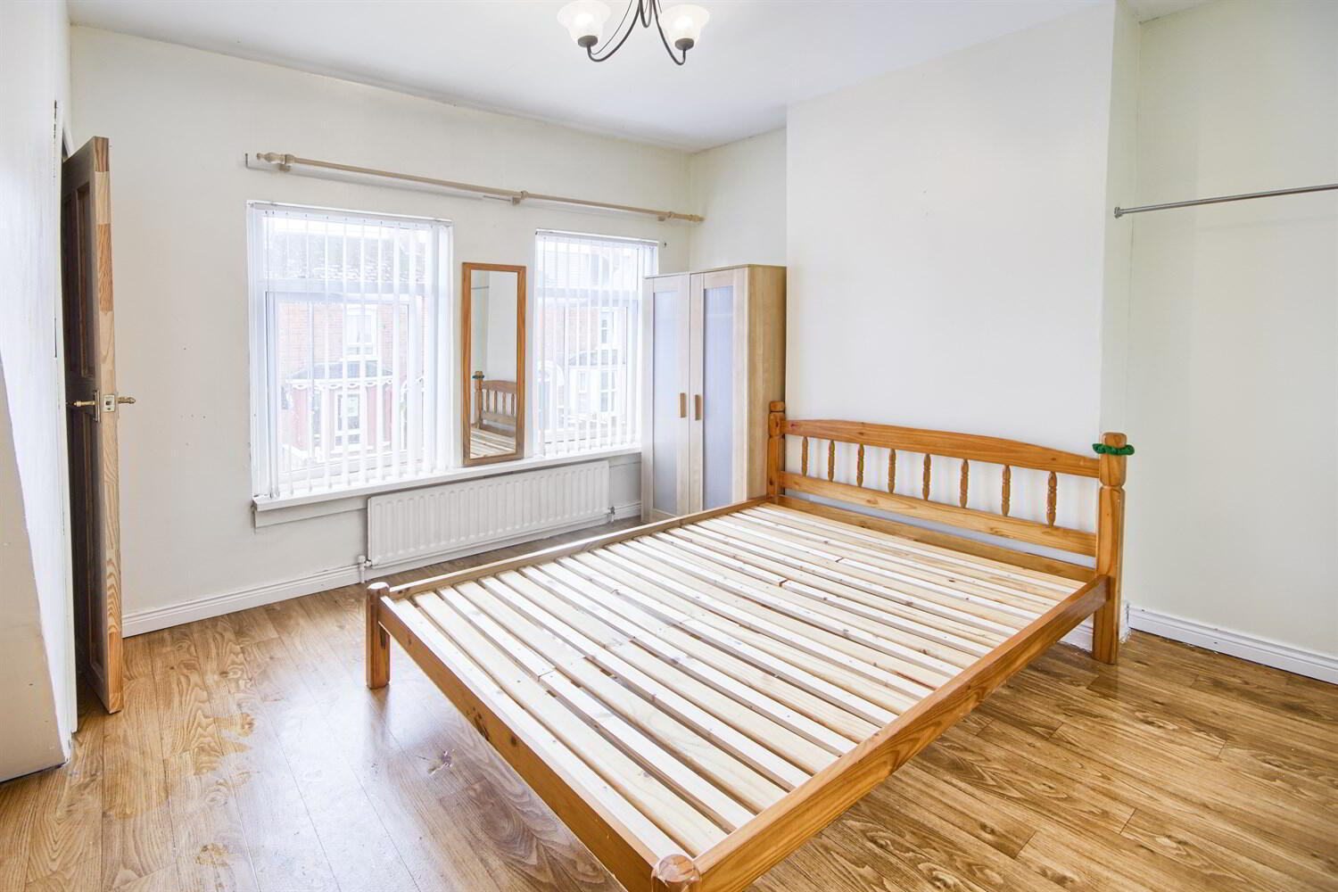 52 Hatfield Street 4 of 10