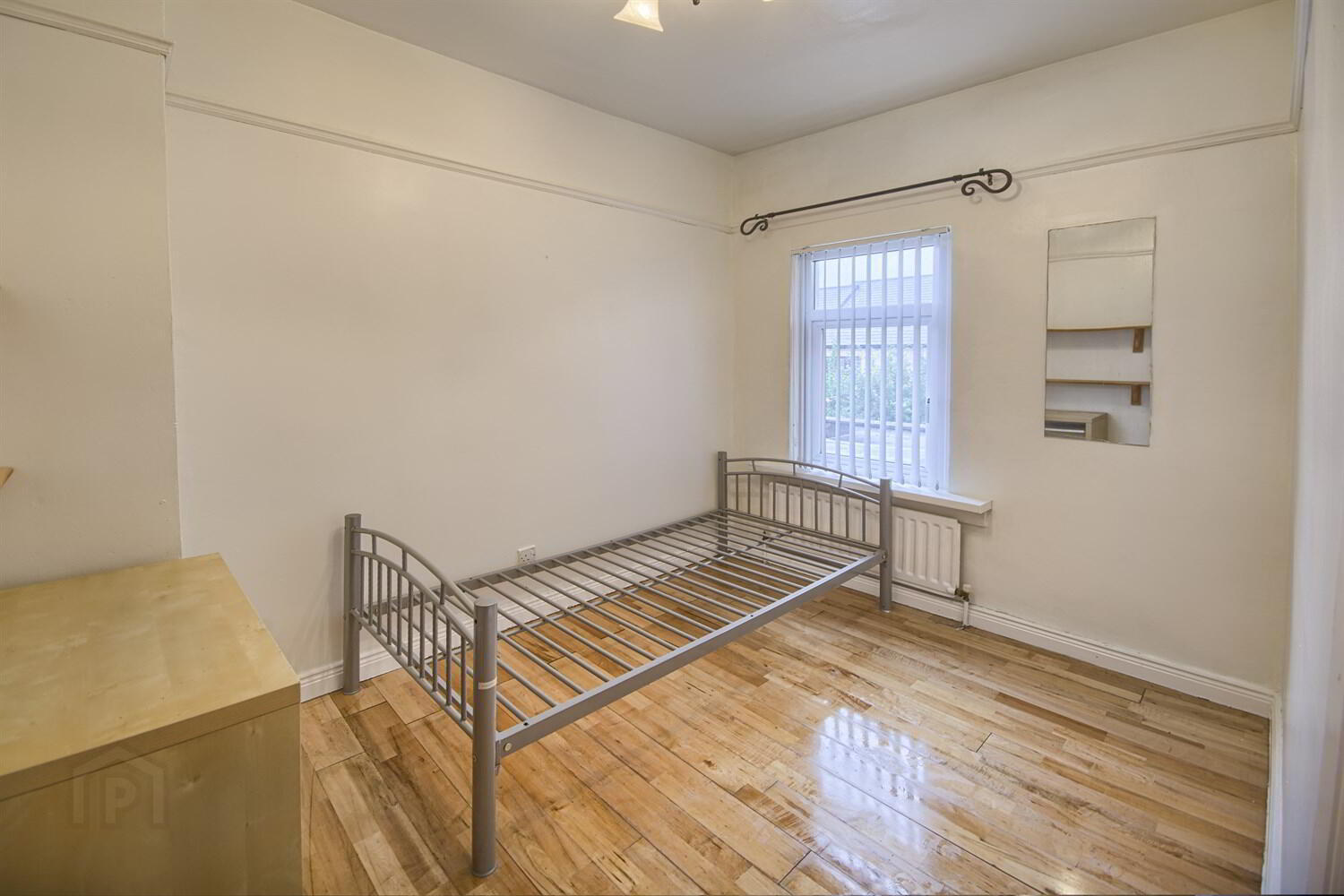 52 Hatfield Street 3 of 10