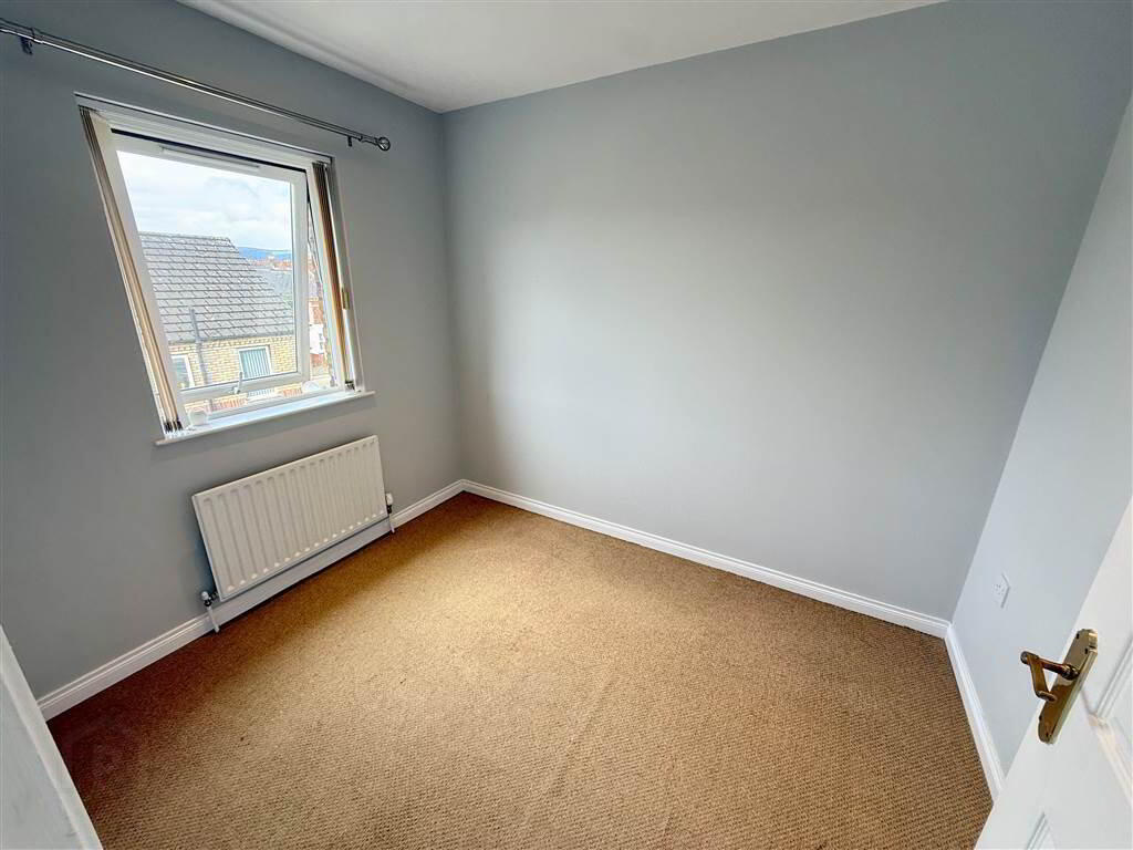 20 Kingcourt Avenue 9 of 11