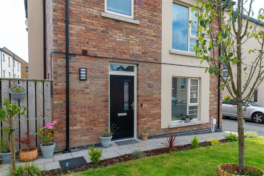 48 Woodbrook Walk 2 of 36