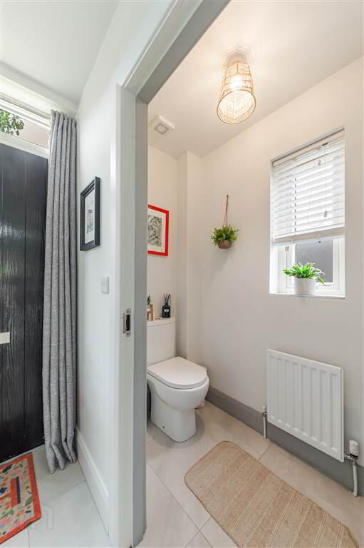 48 Woodbrook Walk 17 of 36