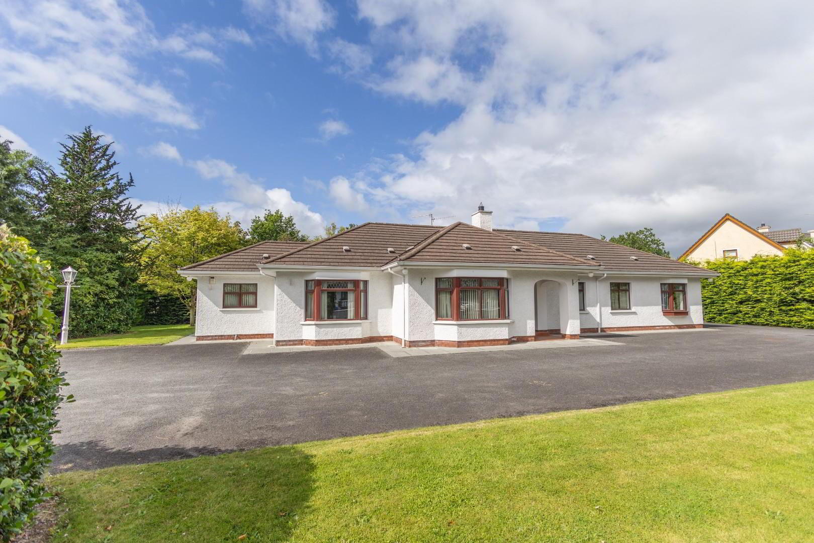 property description image