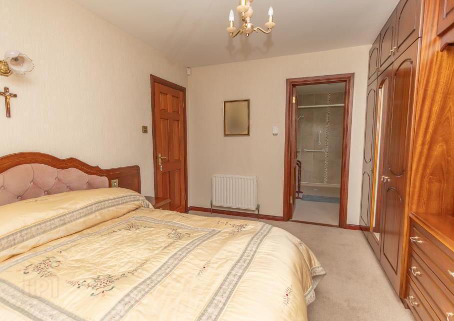 1 Greenan Vale 21 of 36
