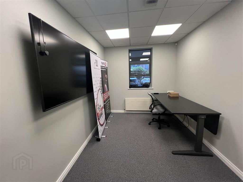 28 Adelaide Street- Suite 3 6 of 6
