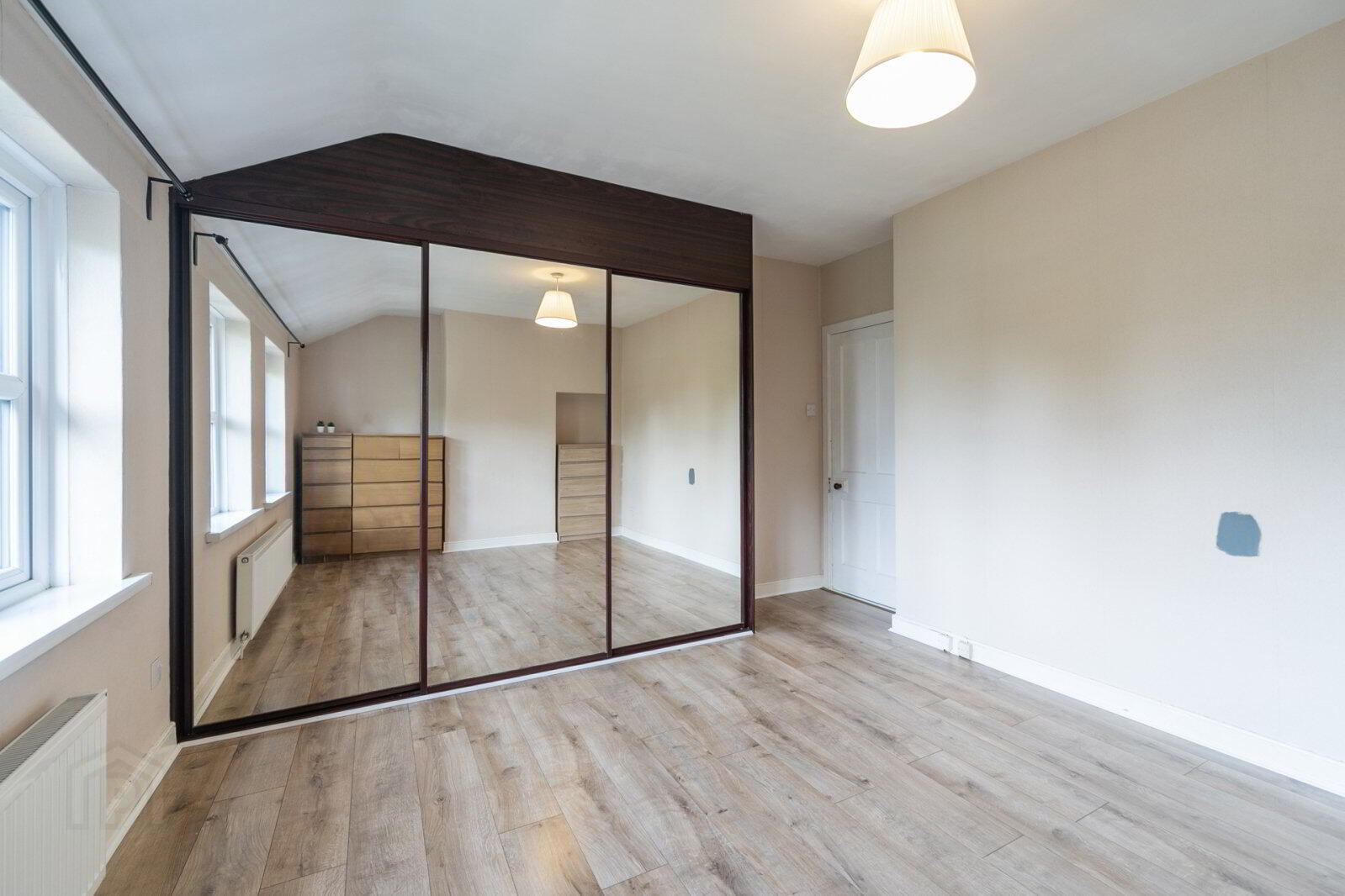 30 Wandsworth Gardens 14 of 22