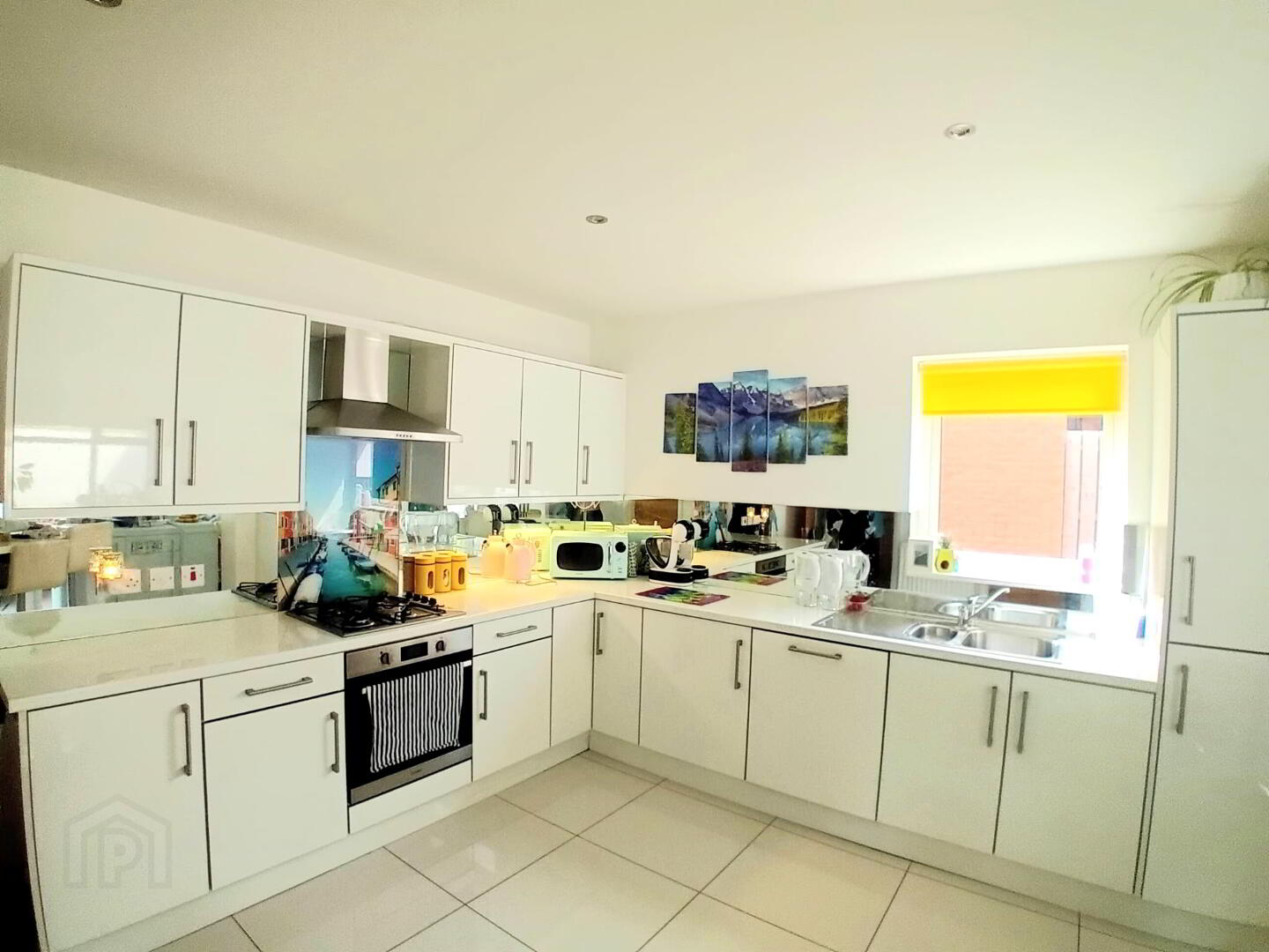 7 Highgrove Green 7 of 32