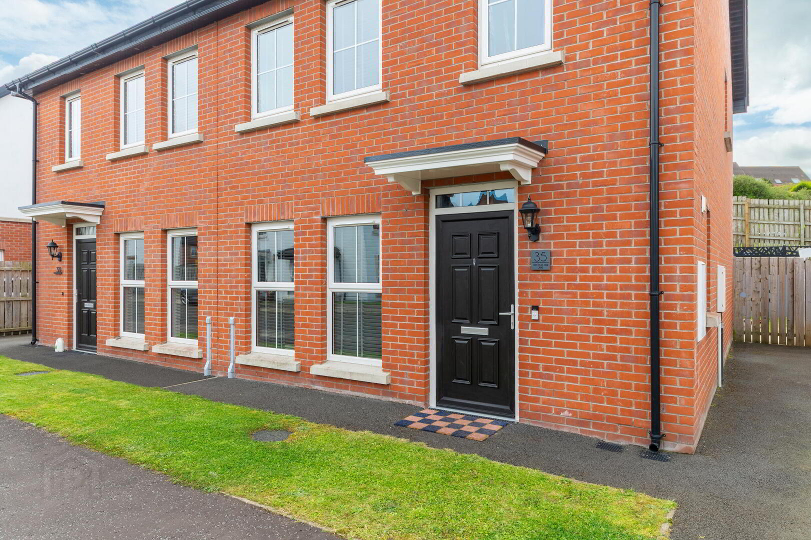 35 Orchard Hill Lane 2 of 38