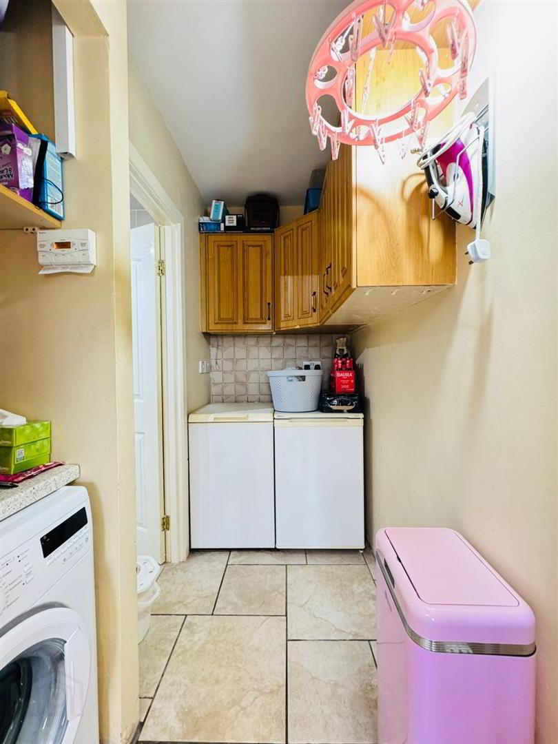 75 Doagh Road 8 of 20