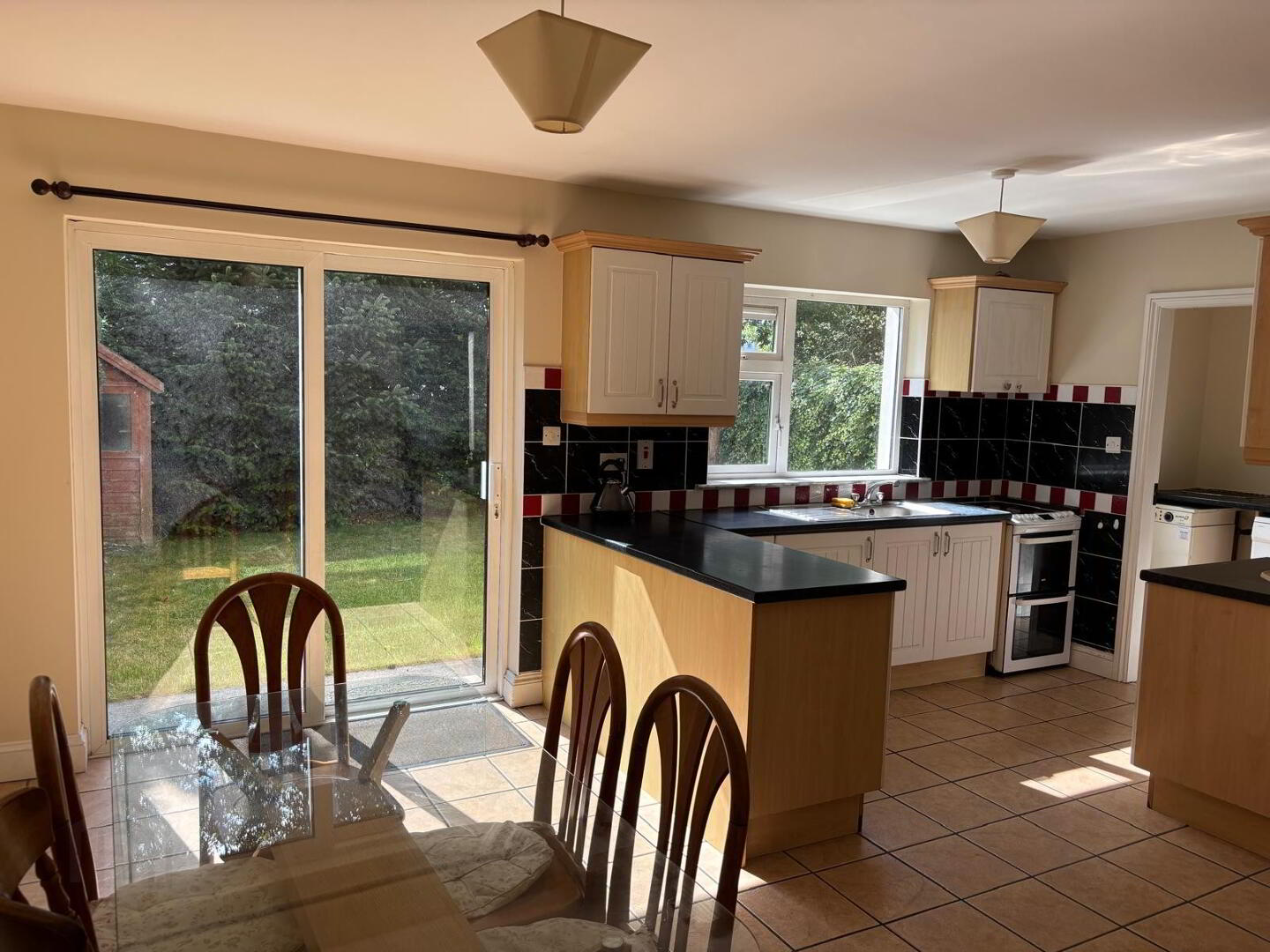 property description image