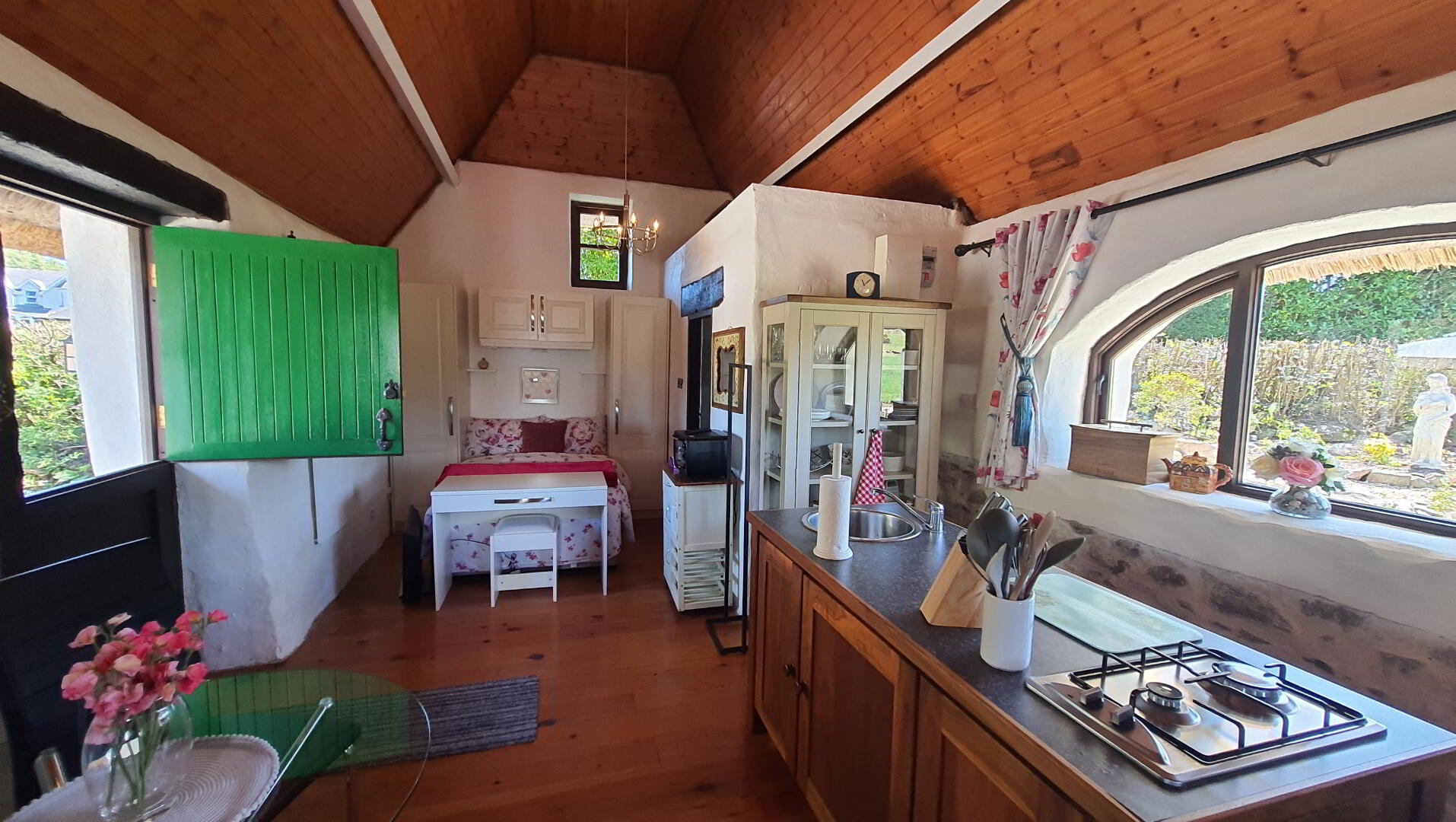 Cailinrua, Tomnalossett 19 of 23