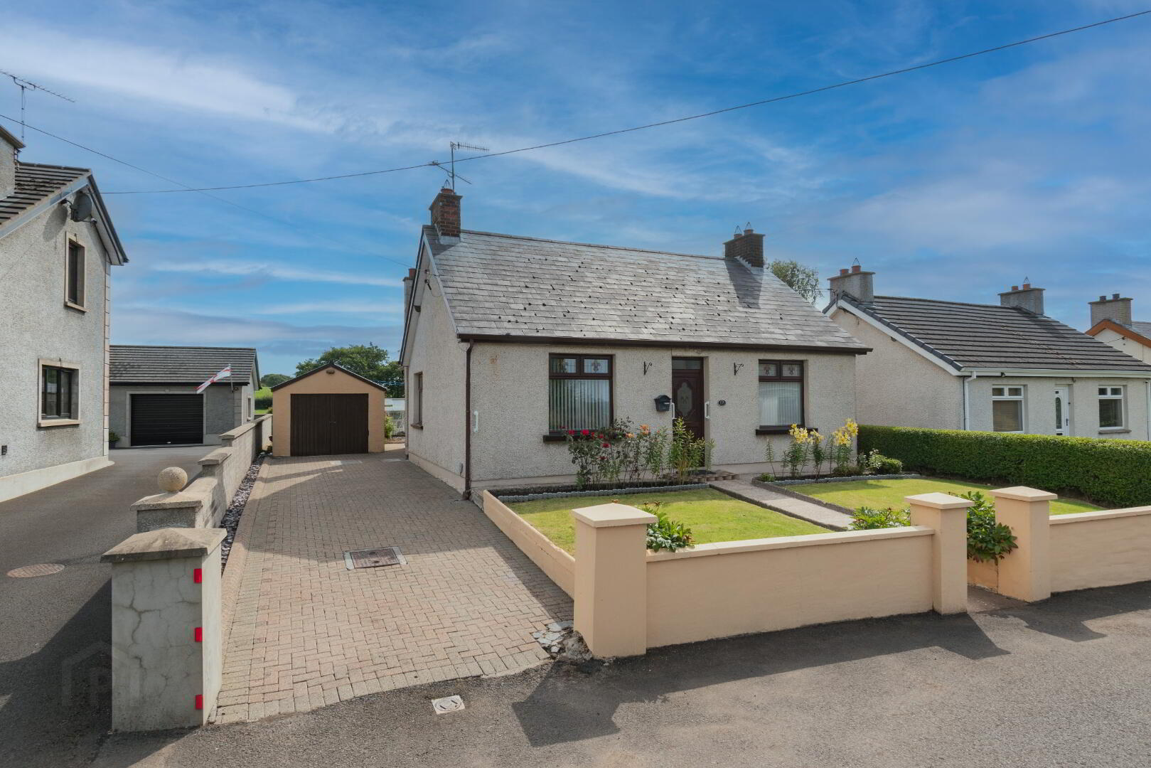 17a Dunnygarran Road 1 of 23