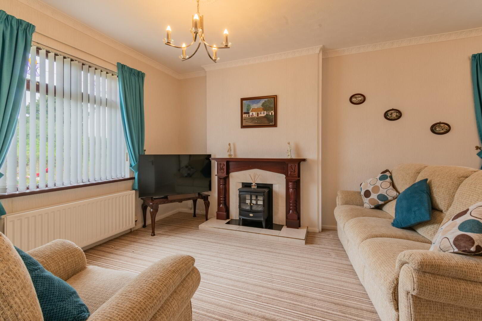 17a Dunnygarran Road 4 of 23