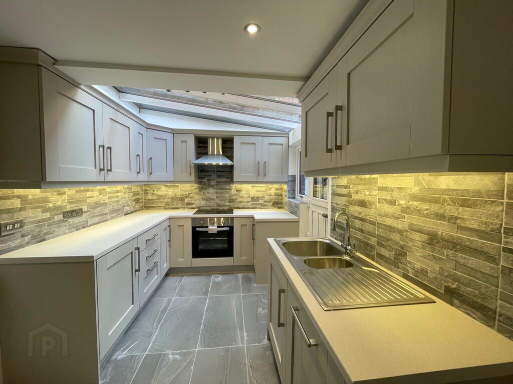 1 Larkstone Street 6 of 15