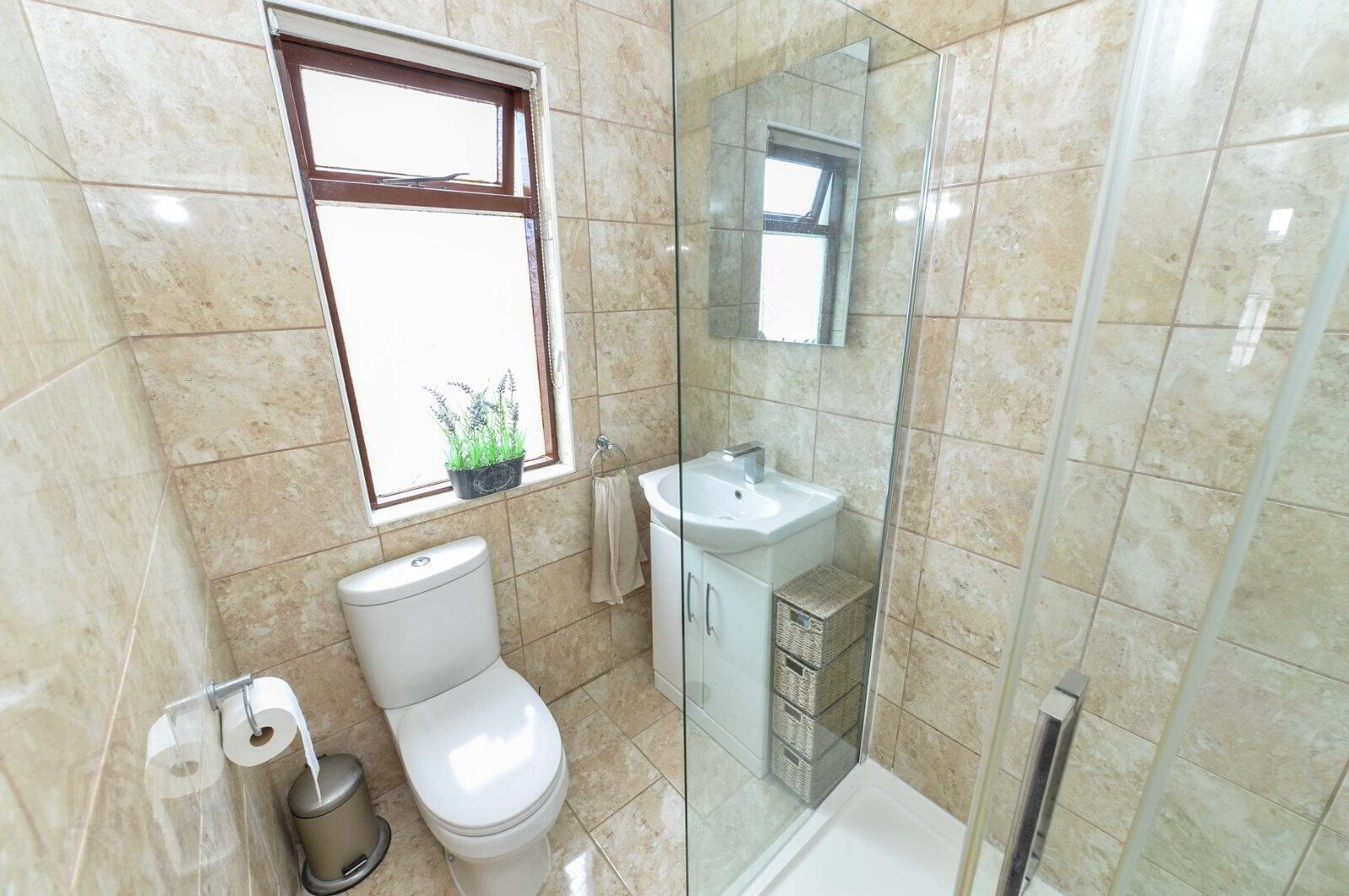7 Galway Drive 13 of 18