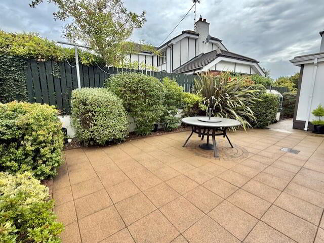85 Glenmore Park 21 of 22