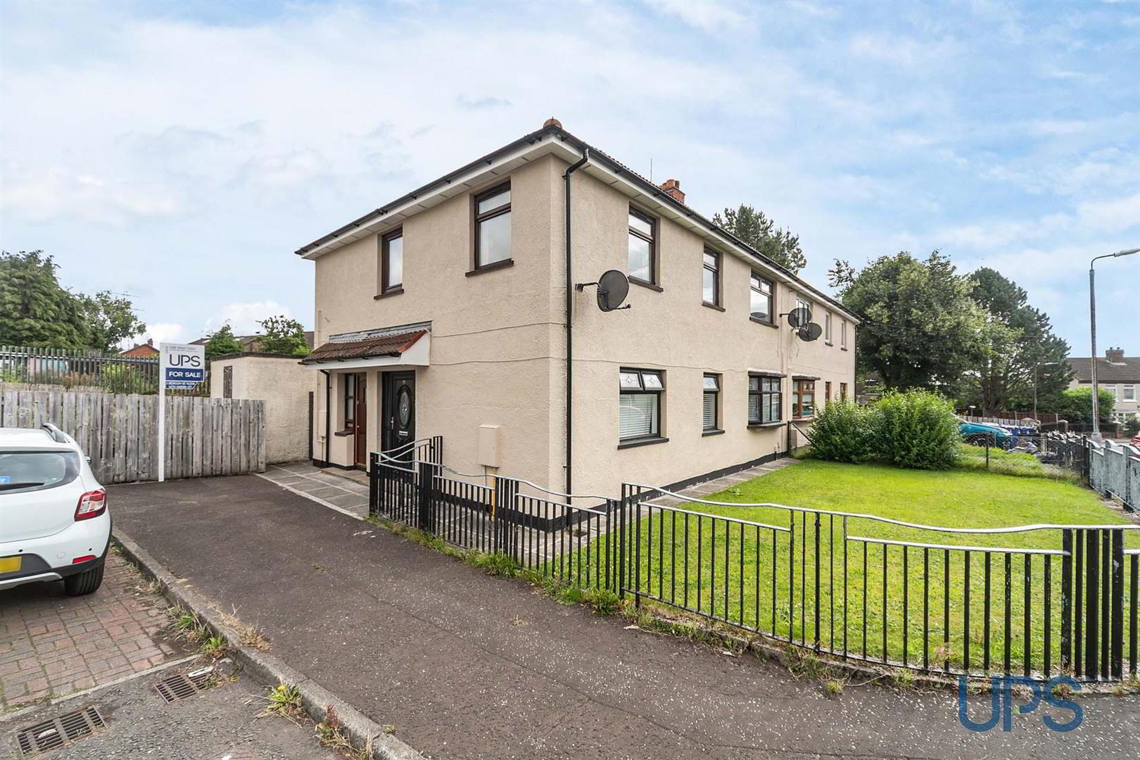Apt 37, Navan Green 1 of 27