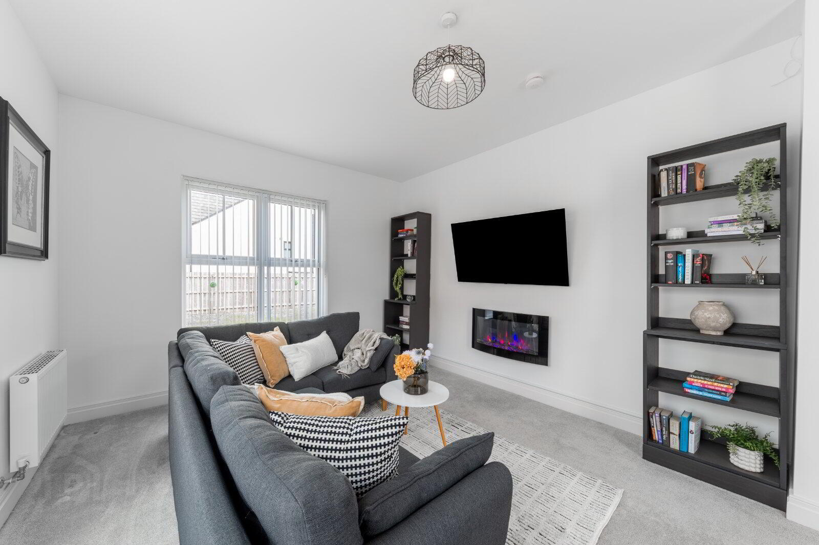 33 Castlegowan Place 3 of 15