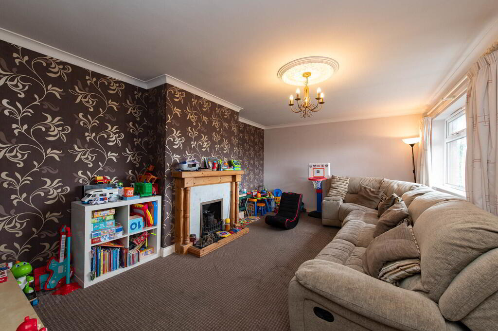 12 Gorman Close 4 of 18
