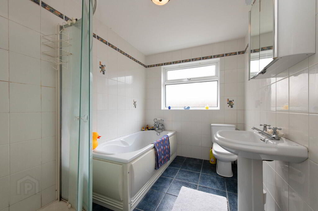 12 Gorman Close 14 of 18