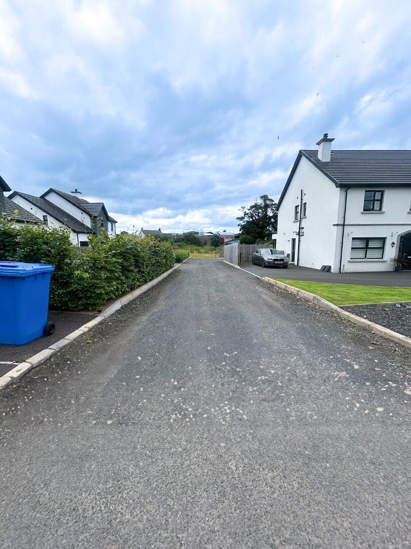 Site B The Woods, 64 Carraloan Road 1 of 10