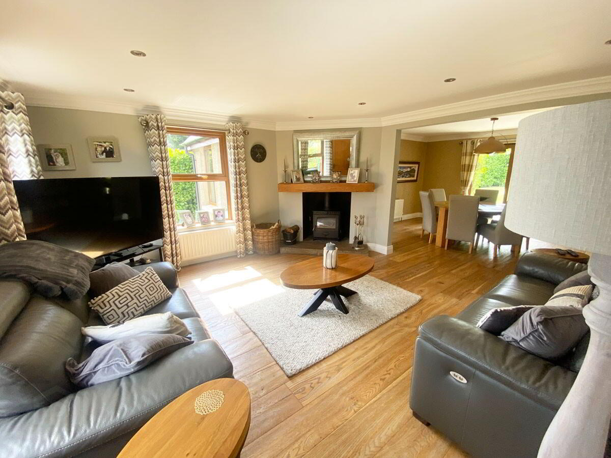19 Glaskerbeg Road 5 of 41