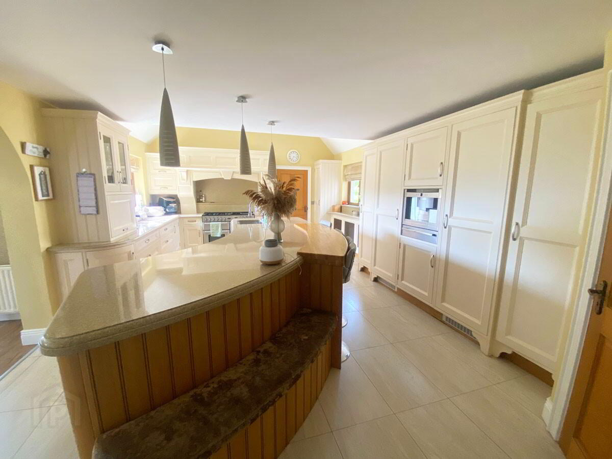 19 Glaskerbeg Road 10 of 41