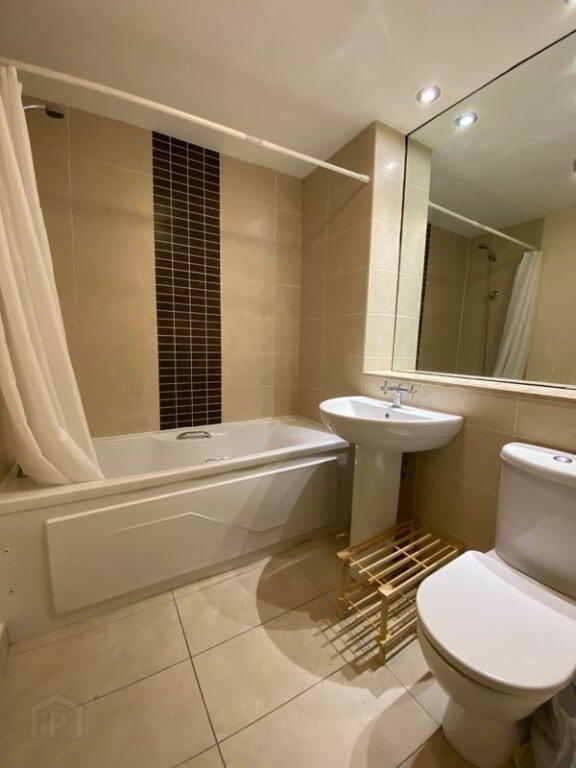Victoria Place, 20 Wellwood Street 11 of 14