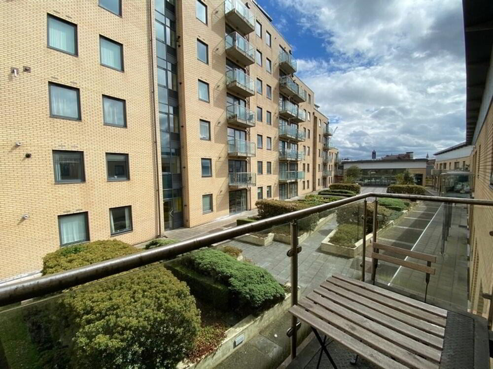 Victoria Place, 20 Wellwood Street 12 of 14