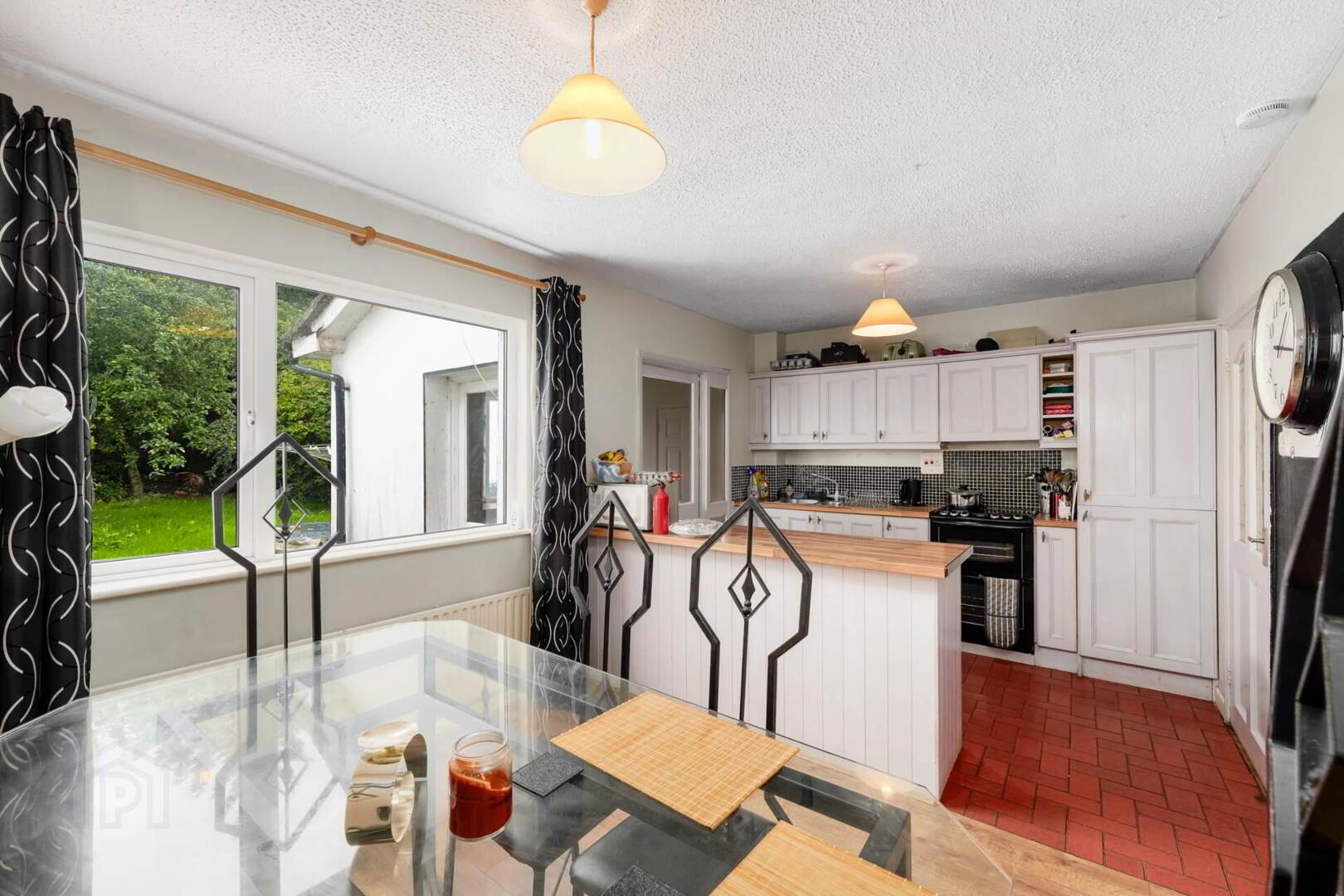 93 Dara Court 5 of 18
